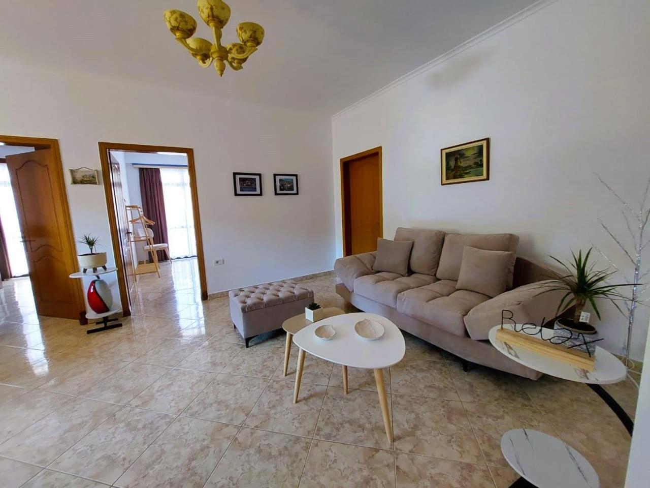 Wendy'S Apartment Μπεράτ Εξωτερικό φωτογραφία