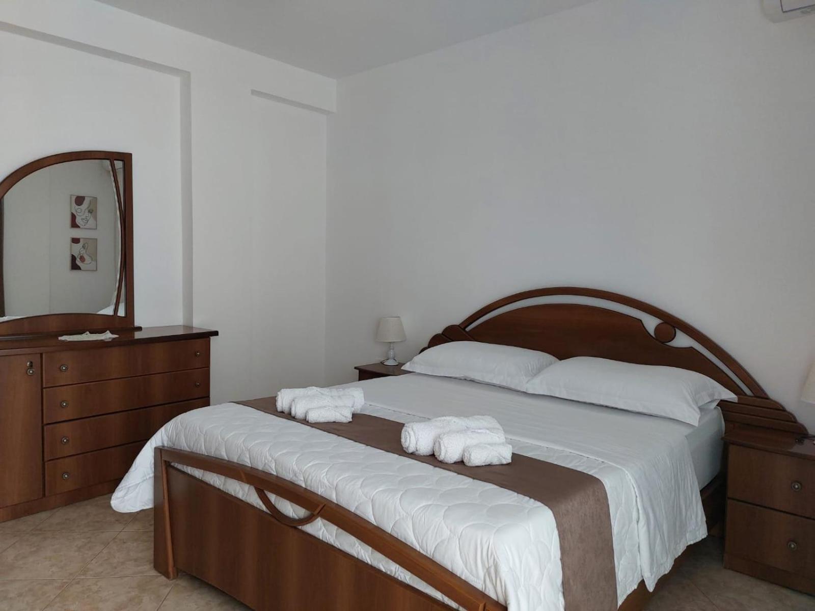 Wendy'S Apartment Μπεράτ Εξωτερικό φωτογραφία