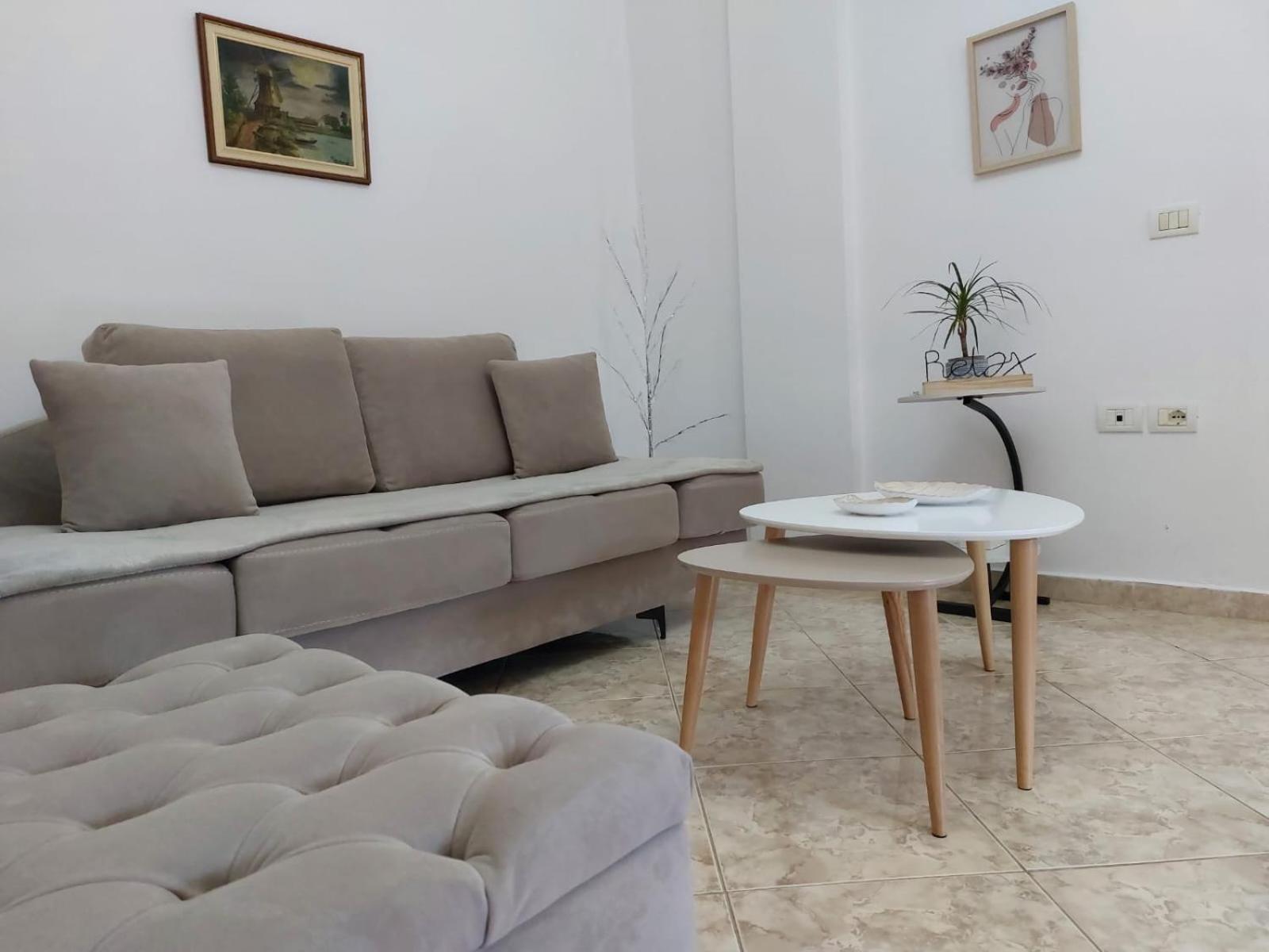 Wendy'S Apartment Μπεράτ Εξωτερικό φωτογραφία